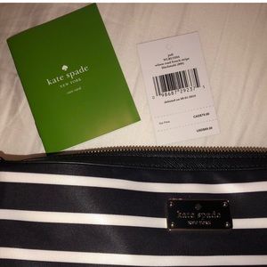 NWT Kate Spade black and white Makeup bag!